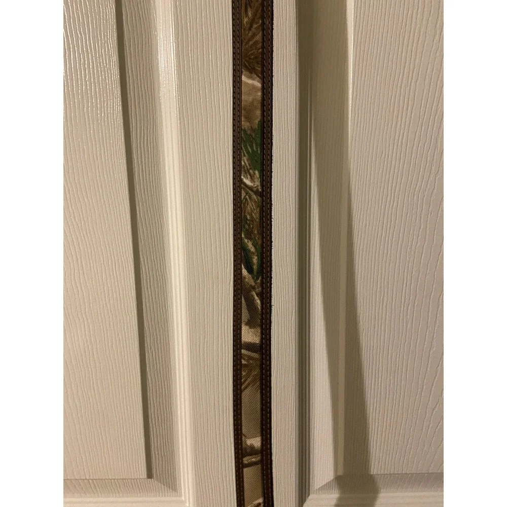 Candela's Belt Size 32 Dark Brown With Cameo Cloth In Center